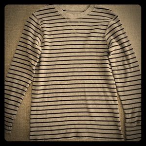 Size 7/8 M ribbed shirt